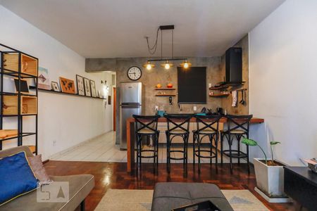 Sala de kitnet/studio para alugar com 1 quarto, 47m² em Santa Ifigênia, São Paulo