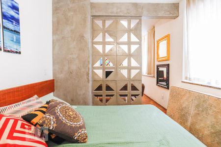 Quarto de kitnet/studio para alugar com 1 quarto, 47m² em Santa Ifigênia, São Paulo