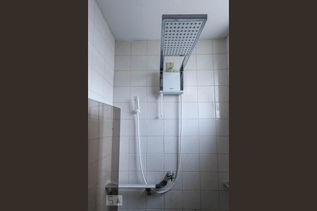 Apartamento para alugar com 60m², 2 quartos e 1 vagaBanheiro social 