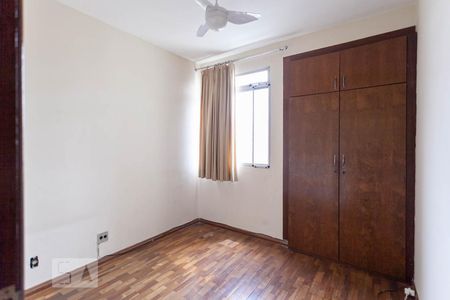 Apartamento para alugar com 60m², 2 quartos e 1 vagaQuarto 2