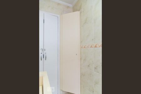 Casa à venda com 149m², 3 quartos e 2 vagasBanheiro social