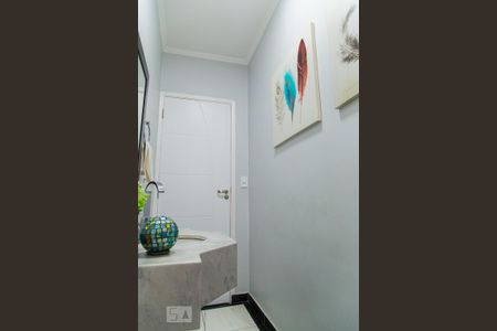 Casa à venda com 149m², 3 quartos e 2 vagasLavabo