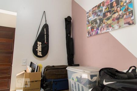 Casa à venda com 149m², 3 quartos e 2 vagasQuarto de serviço