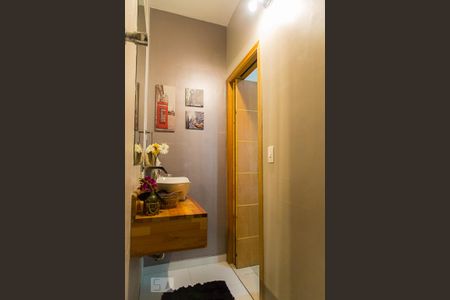 Casa à venda com 149m², 3 quartos e 2 vagasLavabo de serviço