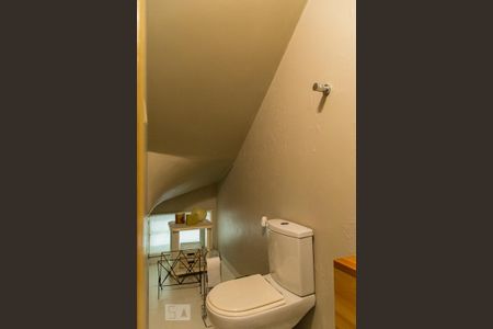 Casa à venda com 149m², 3 quartos e 2 vagasLavabo de serviço