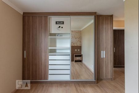 Apartamento para alugar com 108m², 3 quartos e 2 vagas Apartamento para alugar com 108m², 3 quartos e 2 vagasSuíte- Armários