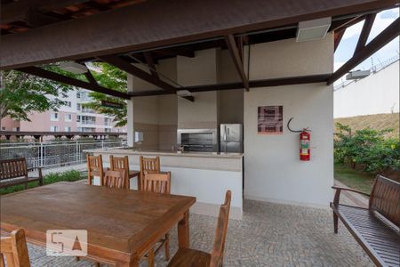 Apartamento para alugar com 108m², 3 quartos e 2 vagas Apartamento para alugar com 108m², 3 quartos e 2 vagasÁrea comum - Churrasqueira