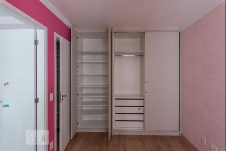Apartamento para alugar com 108m², 3 quartos e 2 vagas Apartamento para alugar com 108m², 3 quartos e 2 vagasSuíte 2 - Armários