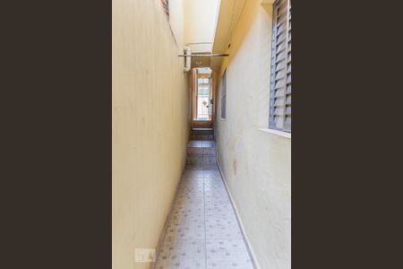 Casa à venda com 15m², 1 quarto e sem vagaCorredor