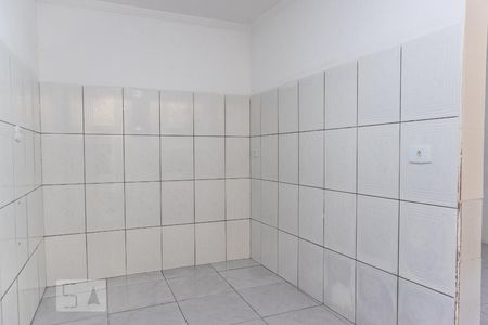 Cozinha de casa para alugar com 1 quarto, 15m² em Jardim Brasil (zona Norte), São Paulo