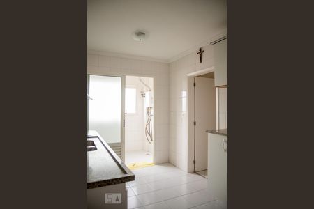 Apartamento para alugar com 192m², 4 quartos e 3 vagas Apartamento para alugar com 192m², 4 quartos e 3 vagasCozinha