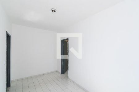 Sala de apartamento para alugar com 1 quarto, 50m² em Braz de Pina, Rio de Janeiro