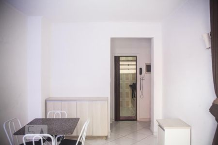 Sala/Quarto de kitnet/studio à venda com 1 quarto, 36m² em República, São Paulo