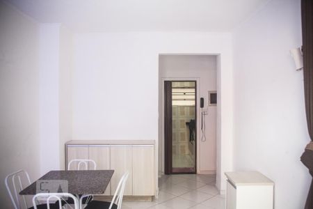 Studio à venda com 36m², 1 quarto e sem vaga Studio à venda com 36m², 1 quarto e sem vagaSala/Quarto