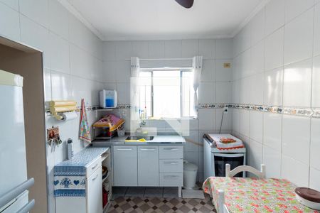 Casa à venda com 70m², 2 quartos e 2 vagasCozinha