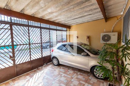 Casa à venda com 70m², 2 quartos e 2 vagasGaragem