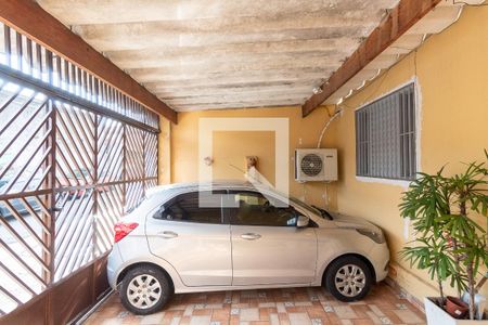 Casa à venda com 70m², 2 quartos e 2 vagasGaragem