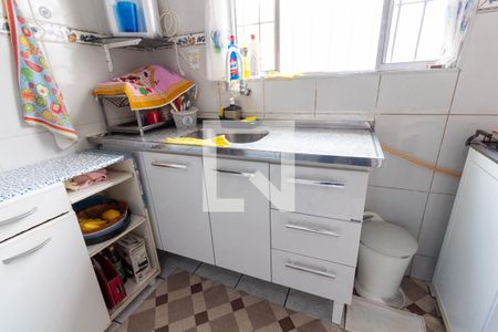 Casa à venda com 70m², 2 quartos e 2 vagasCozinha