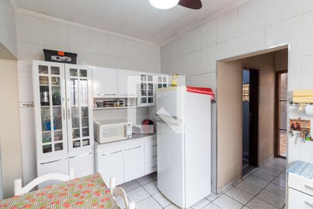 Casa à venda com 70m², 2 quartos e 2 vagasCozinha