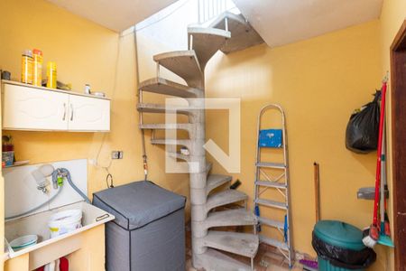 Casa à venda com 70m², 2 quartos e 2 vagasLavanderia