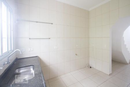 Casa à venda com 131m², 3 quartos e 2 vagasCozinha