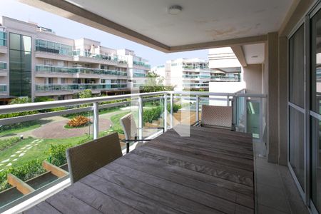 Apartamento para alugar com 2 quartos, 74m² em Recreio dos Bandeirantes, Rio de Janeiro