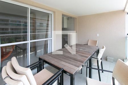 Apartamento para alugar com 2 quartos, 74m² em Recreio dos Bandeirantes, Rio de Janeiro