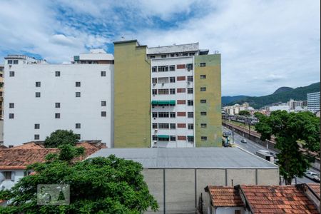 Apartamento para alugar com 49m², 2 quartos e 1 vaga Apartamento para alugar com 49m², 2 quartos e 1 vagaVista