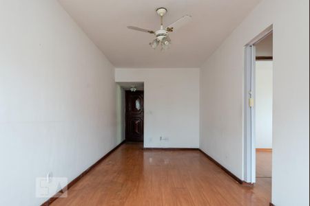 Apartamento para alugar com 49m², 2 quartos e 1 vaga Apartamento para alugar com 49m², 2 quartos e 1 vagaSala