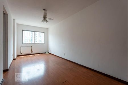 Apartamento para alugar com 49m², 2 quartos e 1 vaga Apartamento para alugar com 49m², 2 quartos e 1 vagaSala