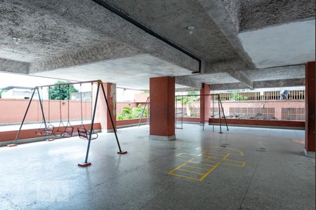 Apartamento para alugar com 49m², 2 quartos e 1 vaga Apartamento para alugar com 49m², 2 quartos e 1 vagaÁrea Comum - Playground
