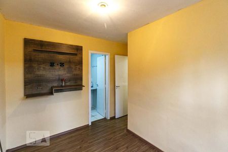 Quarto 2 de apartamento para alugar com 2 quartos, 48m² em Passo das Pedras, Porto Alegre