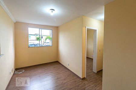 Sala de apartamento para alugar com 2 quartos, 48m² em Passo das Pedras, Porto Alegre
