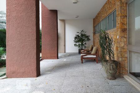 Apartamento à venda com 98m², 2 quartos e 1 vagaÁrea comum