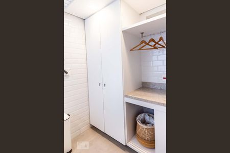 Apartamento à venda com 98m², 2 quartos e 1 vagaÁrea de serviço