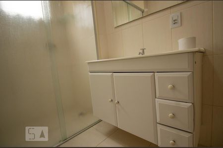 Apartamento para alugar com 79m², 2 quartos e 1 vagaBanheiro