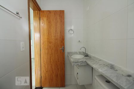 Banheiro  de apartamento à venda com 2 quartos, 42m² em Vila Esperança, São Paulo