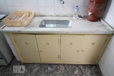 Apartamento à venda com 80m², 2 quartos e 1 vagaCozinha - Armários
