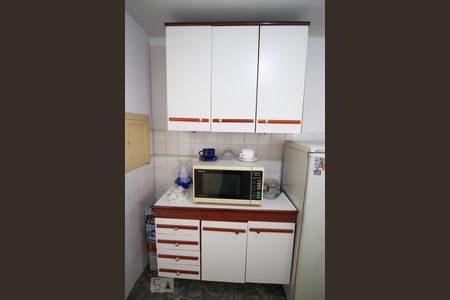 Apartamento à venda com 80m², 2 quartos e 1 vagaCozinha - Armários