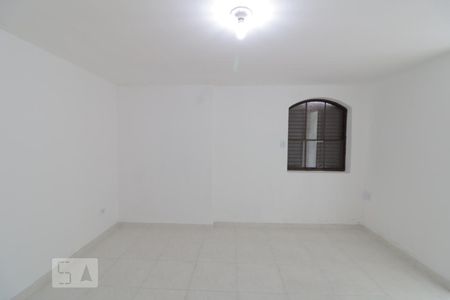 Quarto de casa para alugar com 1 quarto, 40m² em Penha de França, São Paulo