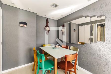 Sala de apartamento para alugar com 3 quartos, 70m² em Paraisópolis, São Paulo