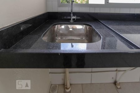 Apartamento à venda com 43m², 2 quartos e 1 vagaÁrea de Serviço