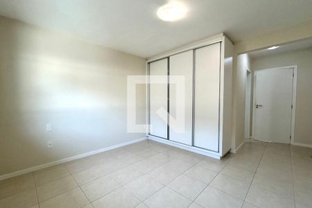 Suíte  de apartamento para alugar com 2 quartos, 150m² em Lagoa da Conceição, Florianópolis