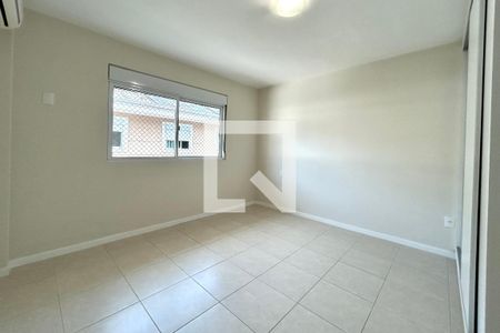 Suíte  de apartamento para alugar com 2 quartos, 150m² em Lagoa da Conceição, Florianópolis