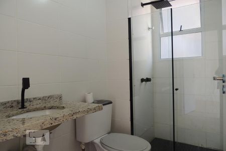 Banheiro Social de apartamento à venda com 2 quartos, 52m² em Curicica, Rio de Janeiro