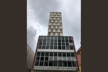 Studio à venda com 32m², 1 quarto e sem vaga Studio à venda com 32m², 1 quarto e sem vagaFachada