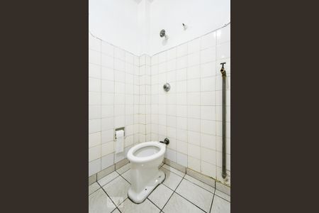 Studio à venda com 32m², 1 quarto e sem vaga Studio à venda com 32m², 1 quarto e sem vagaBanheiro