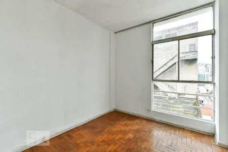Studio à venda com 32m², 1 quarto e sem vaga Studio à venda com 32m², 1 quarto e sem vagaStudio
