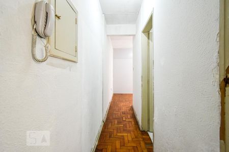 Studio à venda com 32m², 1 quarto e sem vaga Studio à venda com 32m², 1 quarto e sem vagaEntrada