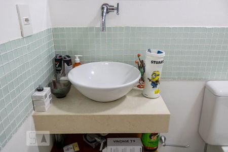 Apartamento à venda com 114m², 3 quartos e 2 vagas Apartamento à venda com 114m², 3 quartos e 2 vagasBanheiro da Suíte 4